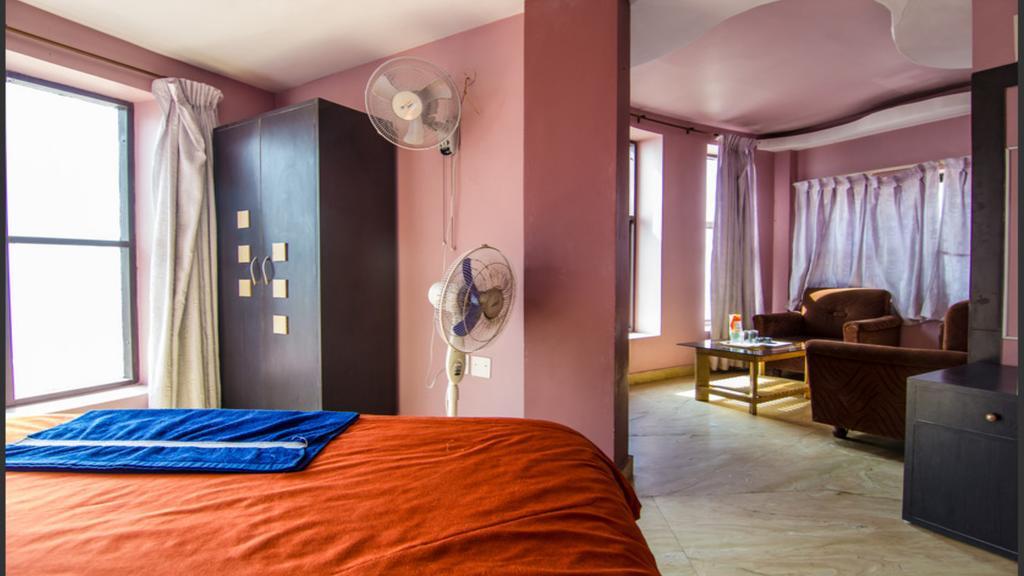 Hotel Golden Dust Puri Exterior foto